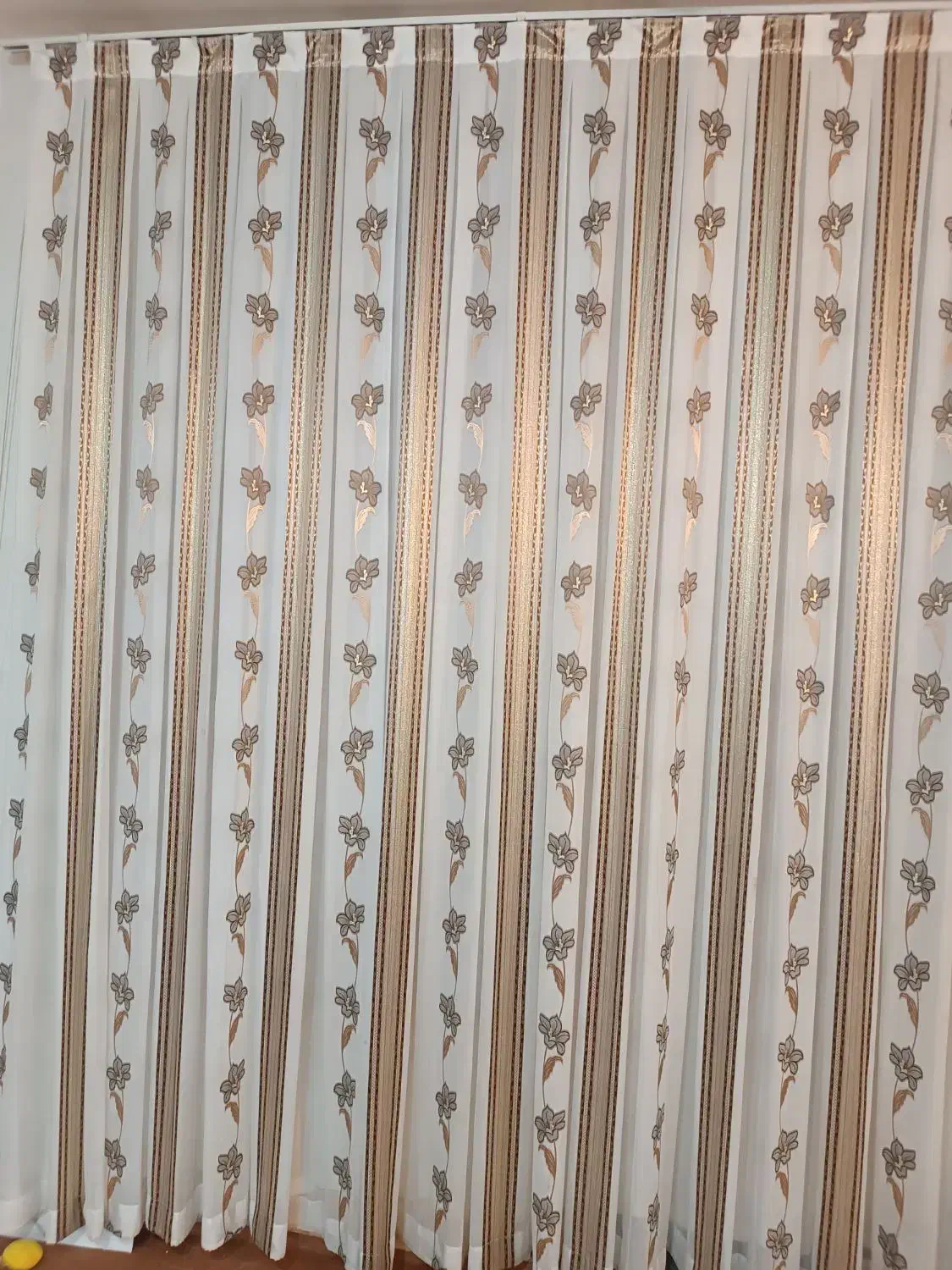 پرده|پرده، رانر، رومیزی|خسروشاه, |دیوار