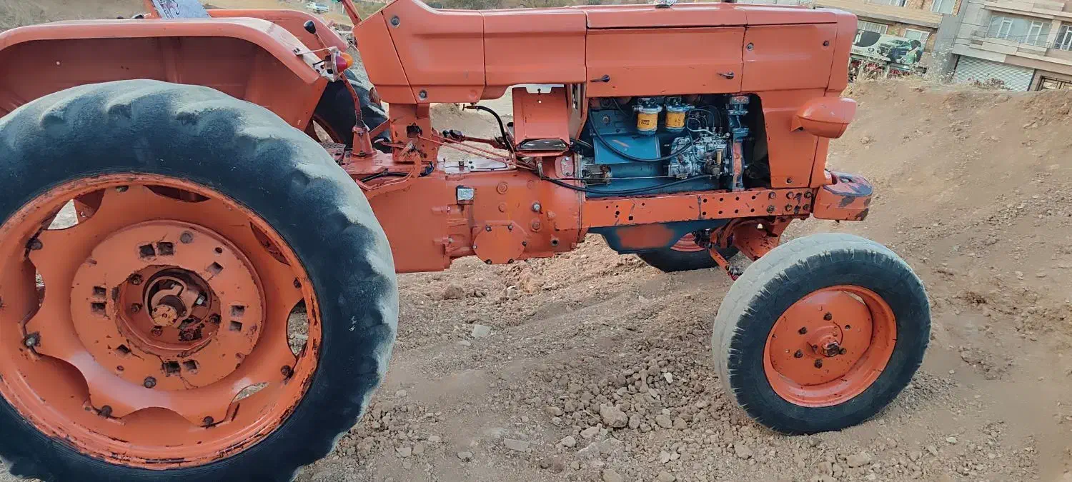 تراکتور رومانی مدل 68|خودرو سنگین|بانه, |دیوار