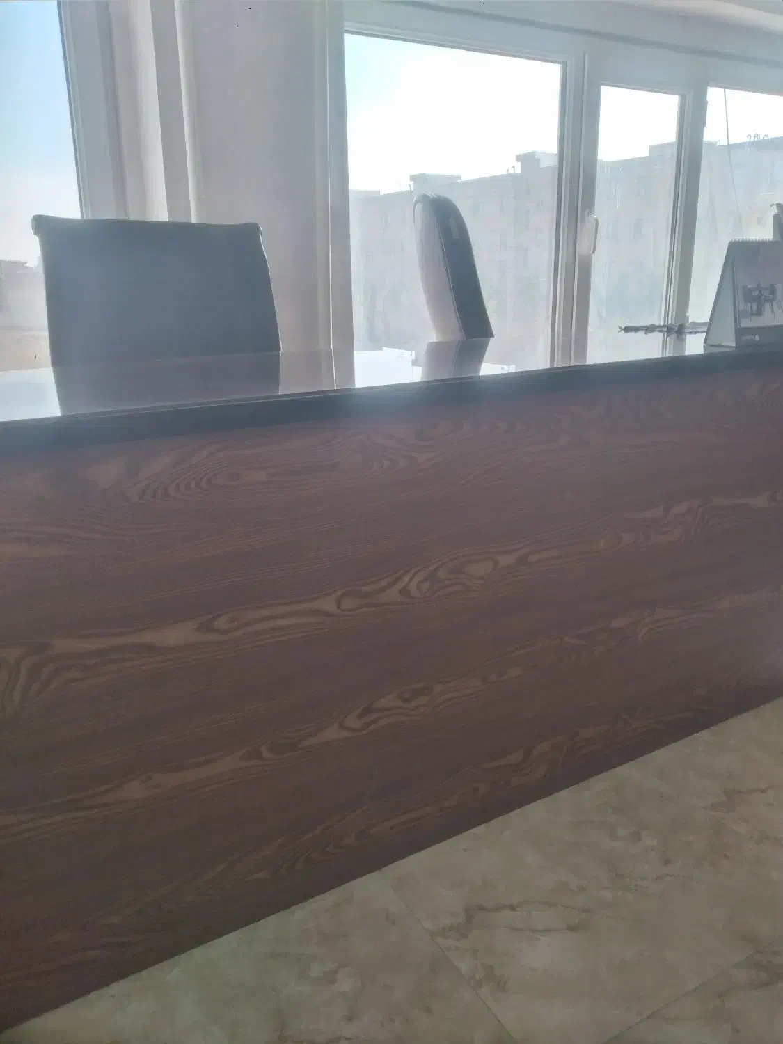 میز ام دی اف|دفتر کار|هشتگرد, فاز ۲ مهستان|دیوار