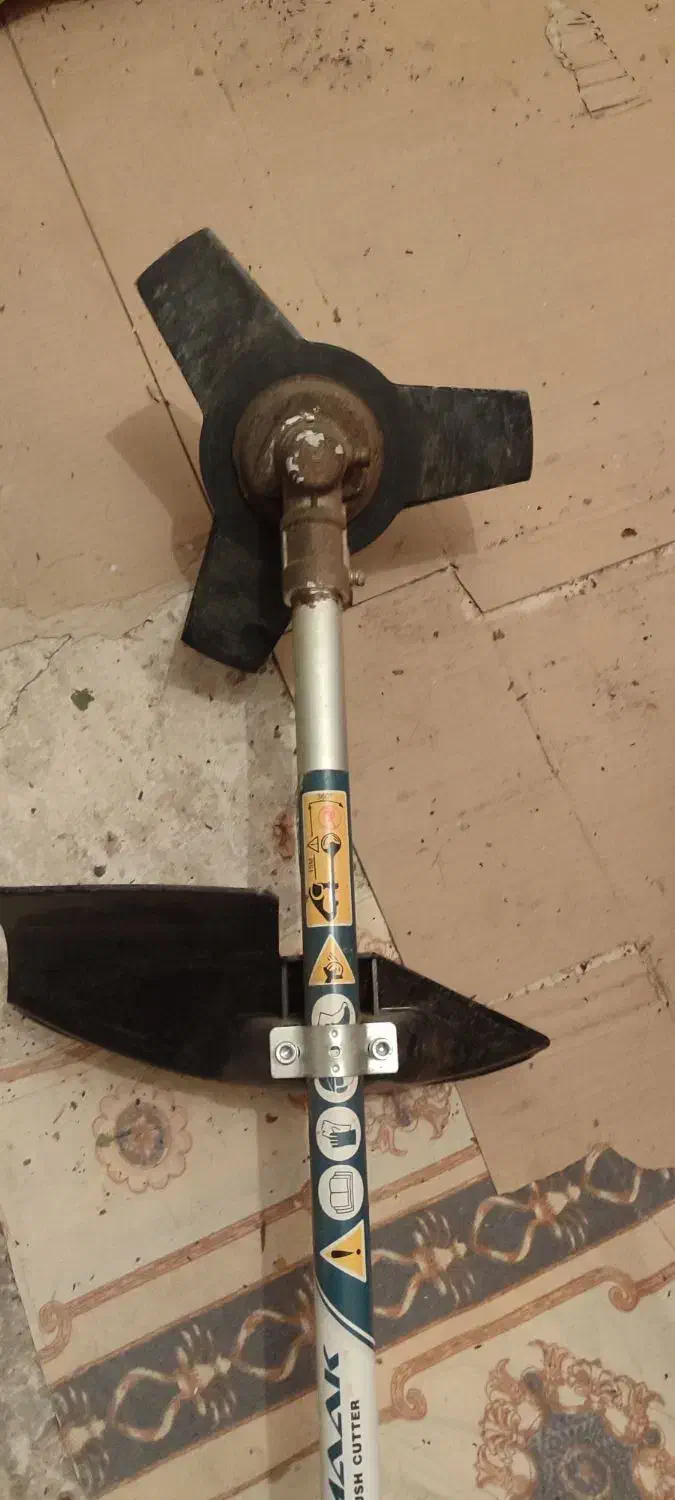 علف زن ماک|ابزارآلات|اهر, |دیوار