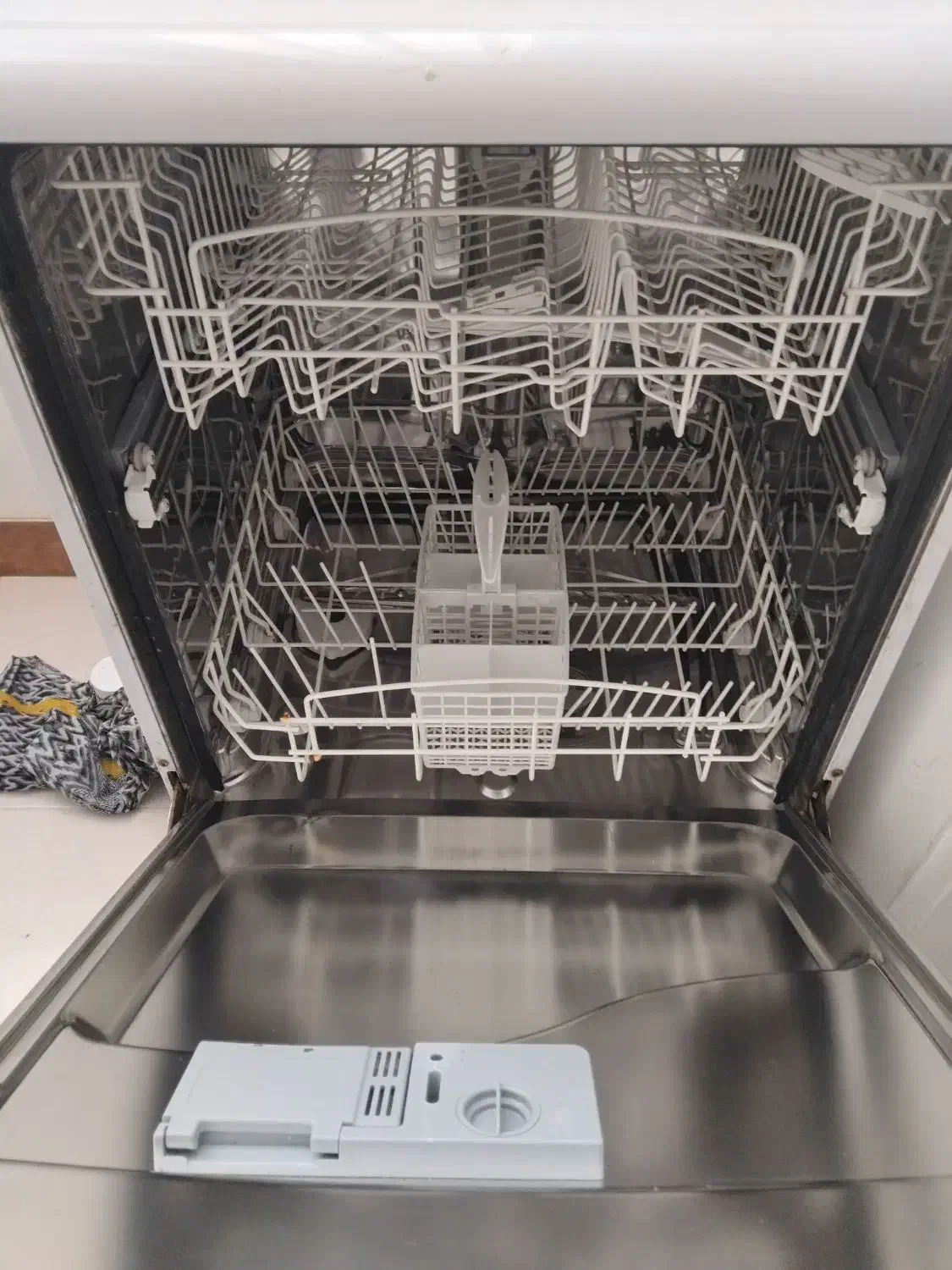 ماشین ظرفشویی|ماشین ظرفشویی|قشم, |دیوار