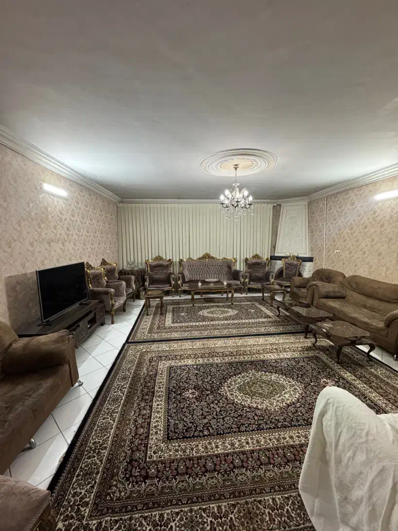 رهن و اجاره اپارتمان با آسانسور و پارکینگ|اجارهٔ آپارتمان|مشهد, عبادی|دیوار