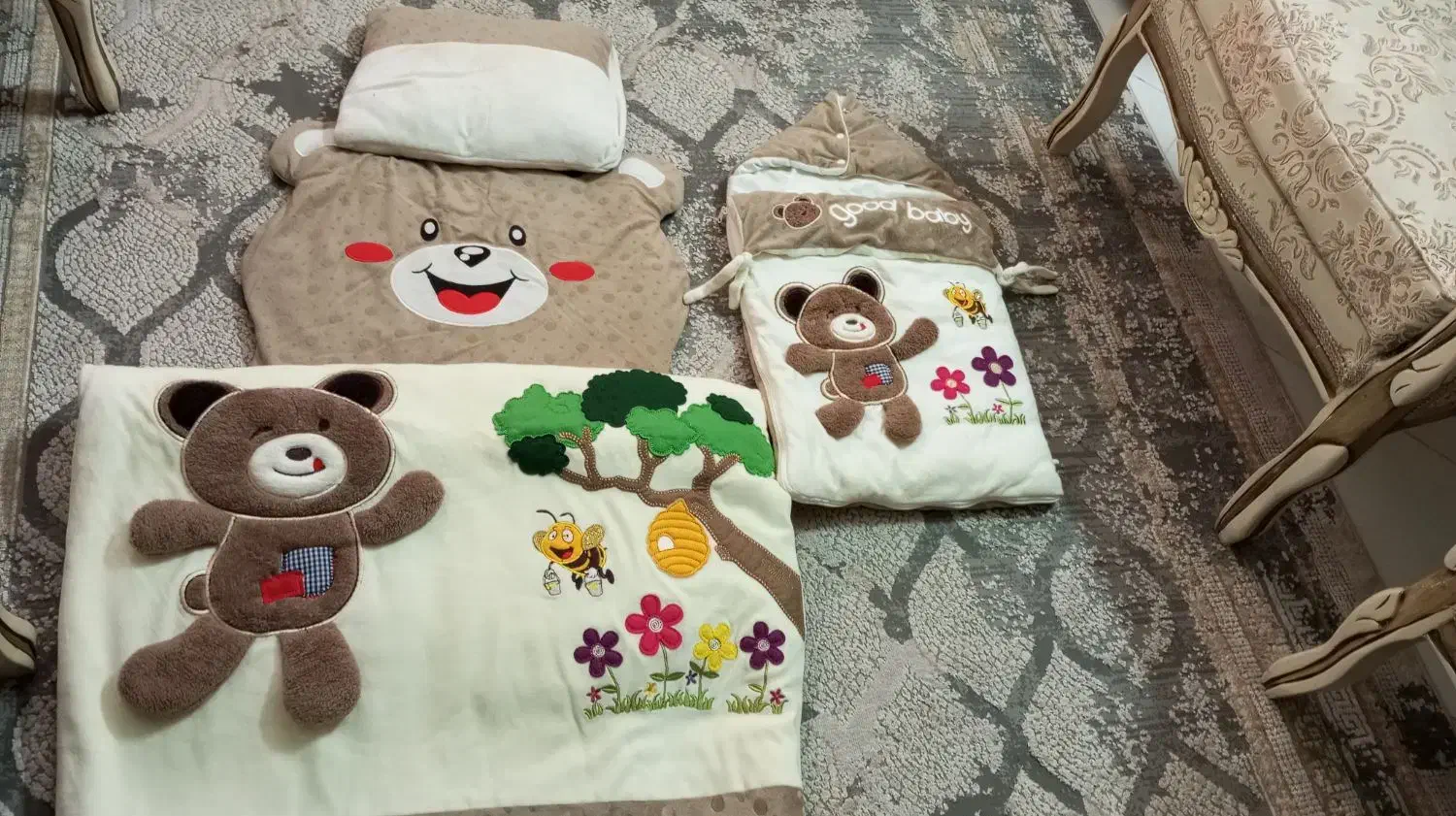 سرویس خواب، ست لحاف و تشک نوزاد در حد نو|اسباب و اثاث بچه|اصفهان, پوریای ولی|دیوار