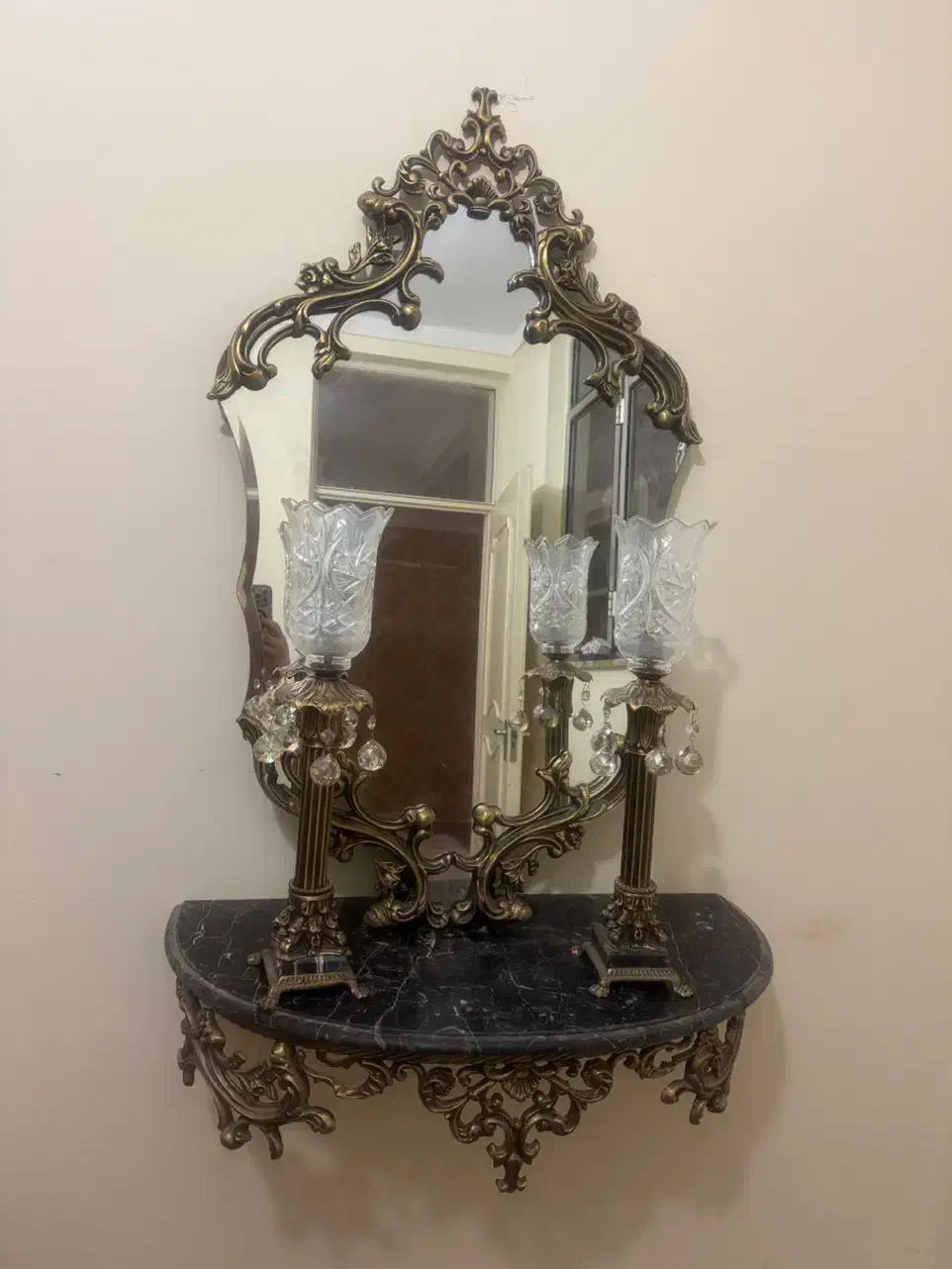 اینه شمدان|آینه|زنجان, |دیوار