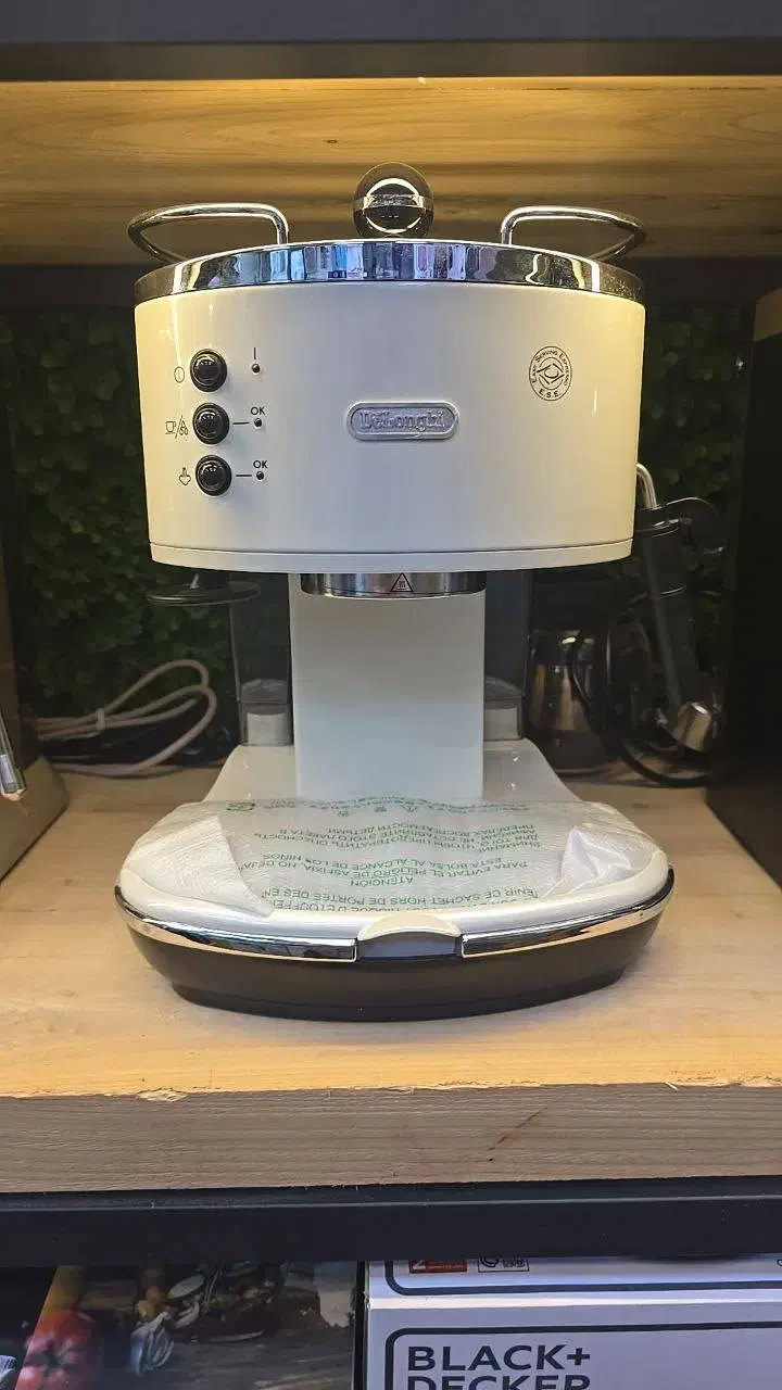 قهوه ساز delonghi 311|سماور، چای‌ساز، قهوه‌ساز|نیشابور, تختی|دیوار