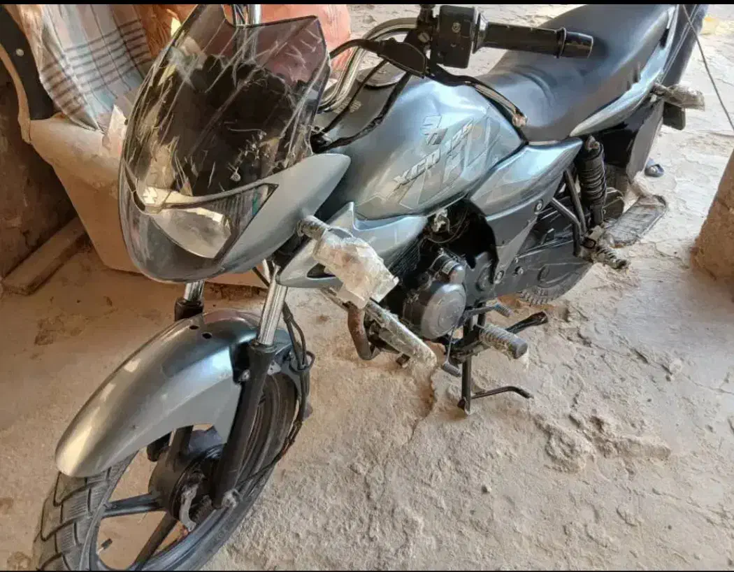 باجاج اکسید 125 کارمندی|موتورسیکلت|تهران, شهرک صادقیه|دیوار