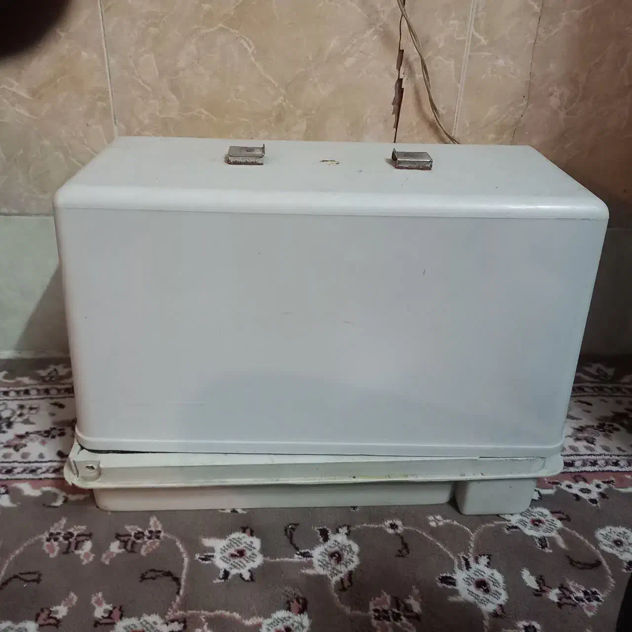 چرخ خیاطی دستی زنید سالم|چرخ خیاطی و ریسندگی|قم, سراجه (۱۵ خرداد)|دیوار