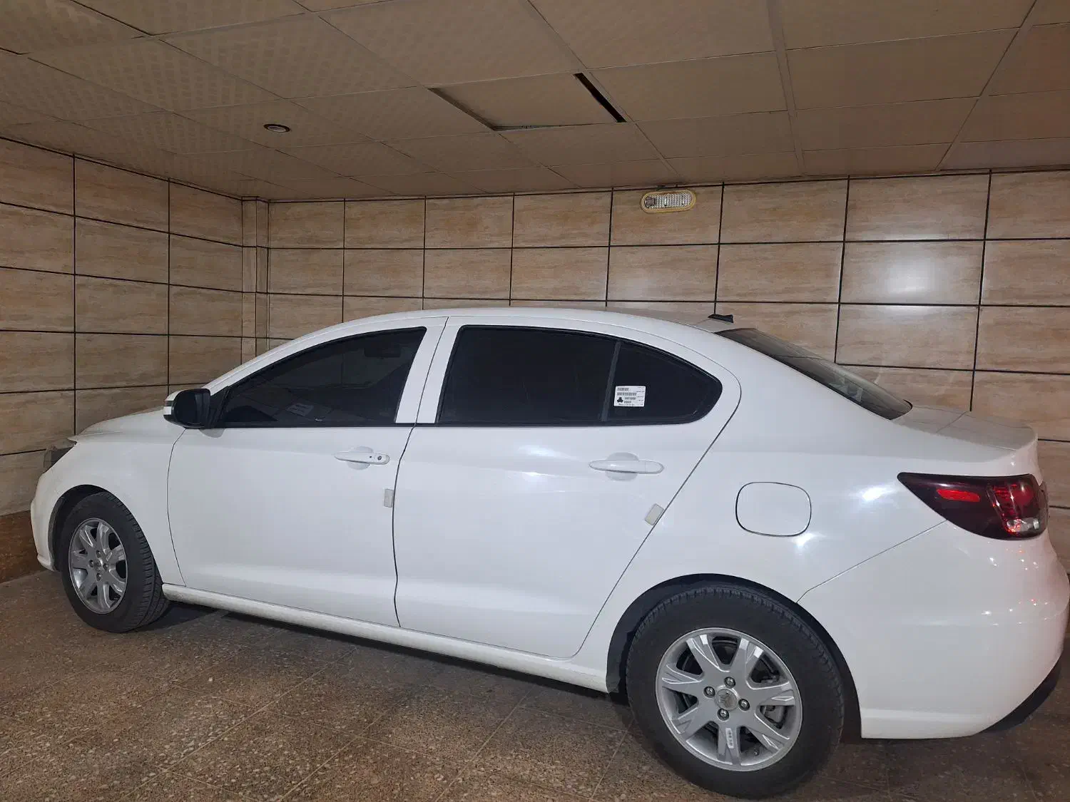 شاهین در حد صفر|خودرو سواری و وانت|شیراز, شهرک والفجر|دیوار