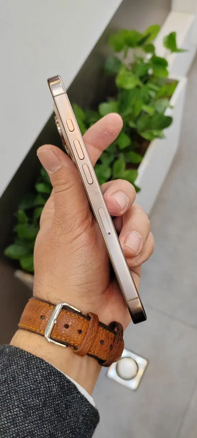 16پرو 128در حدنو|موبایل|اصفهان, چرخاب|دیوار