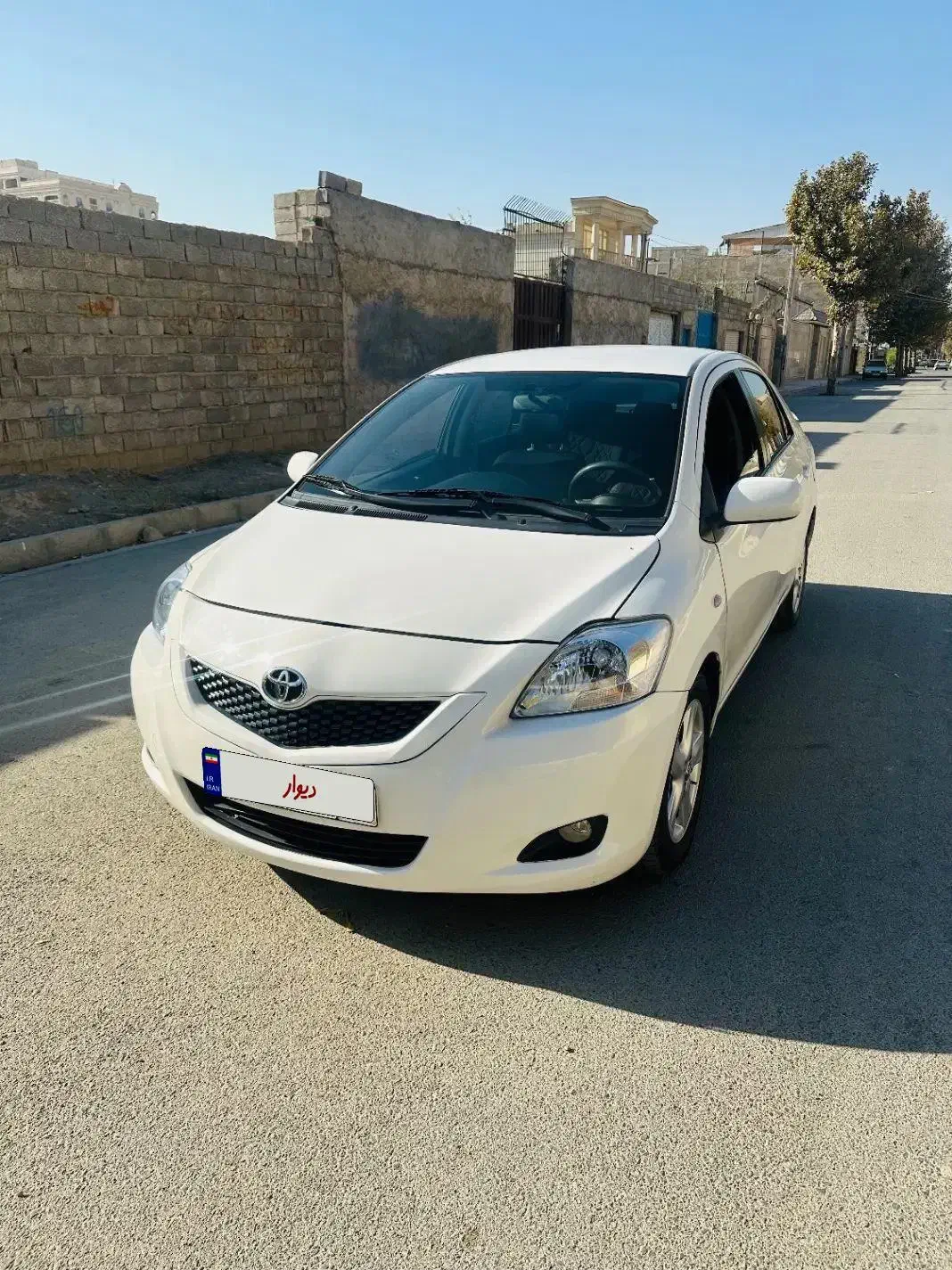 تویوتا یاریس فوق العاده سالم|خودرو سواری و وانت|تهران, تهرانسر غربی|دیوار