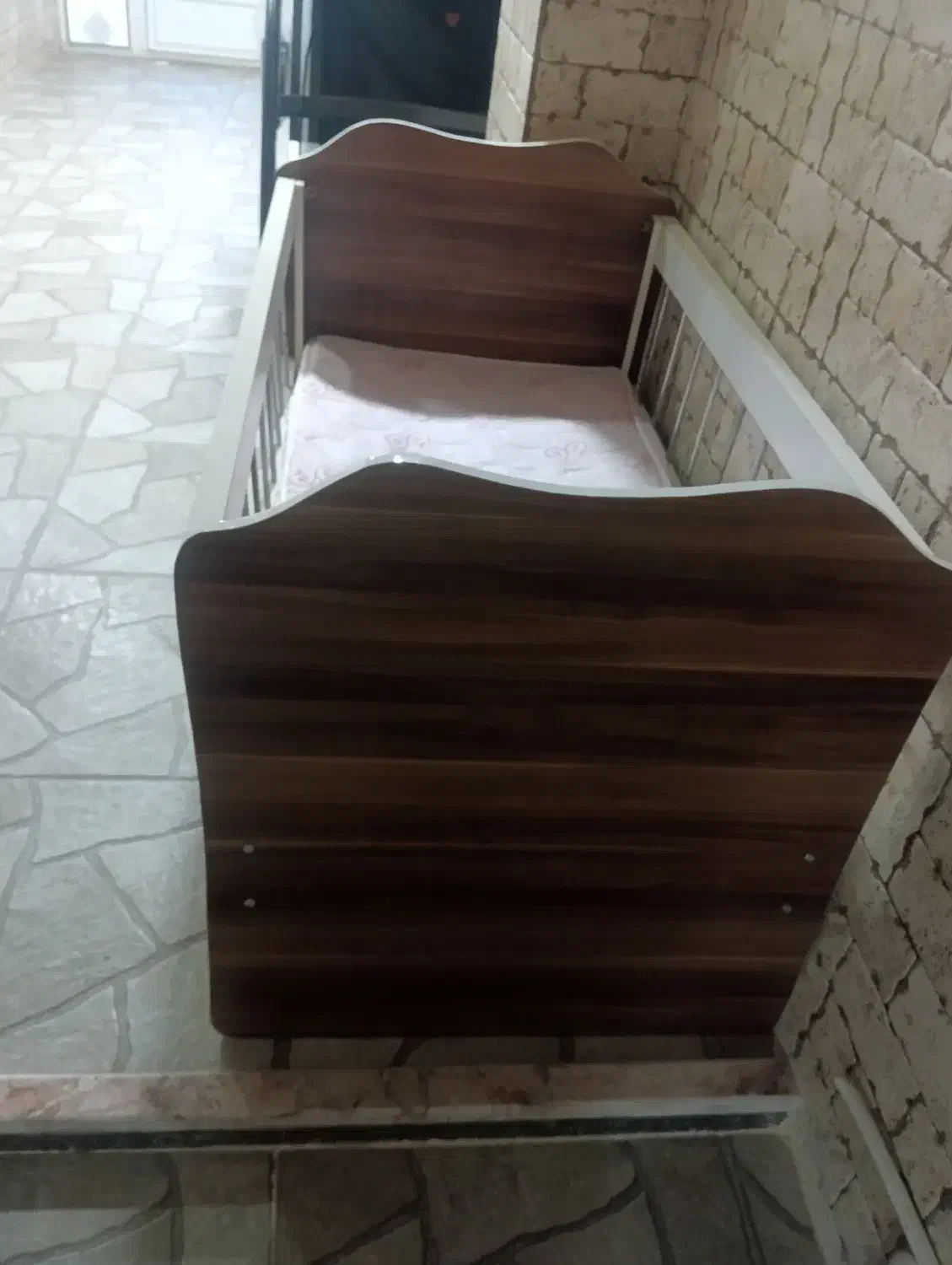 تخت بچه با تشک|تخت و سرویس خواب|هشتگرد, فاز ۱ مهستان|دیوار