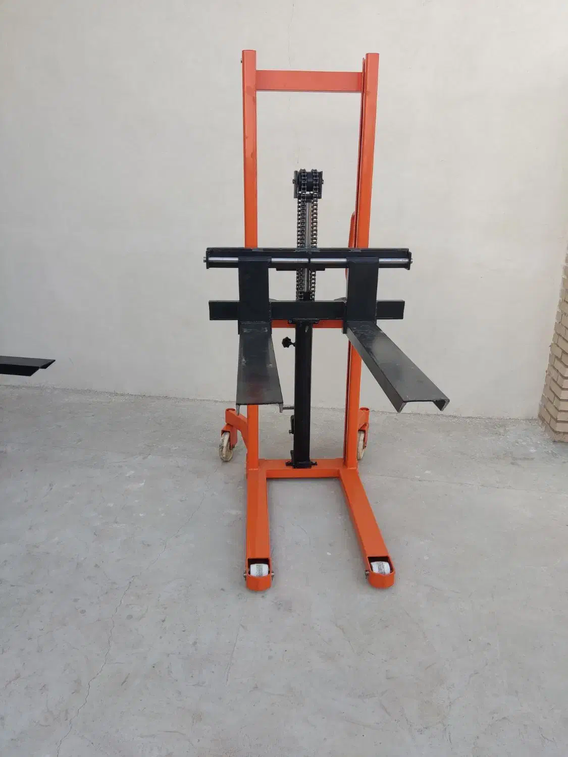 تولید انواع استاکر دستی،استاکربرقی،جک پالت،لیفتراک|ماشین‌آلات صنعتی|رباط‌کریم, نصیرشهر|دیوار