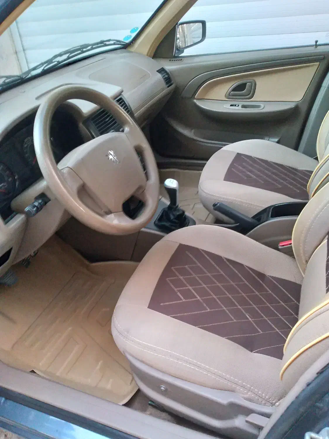 پژو۴۰۵ مدل ۹۸ دوگانه کارخونه درحد صفر فعنی سالم|خودرو سواری و وانت|قم, علی آباد سعدگان|دیوار