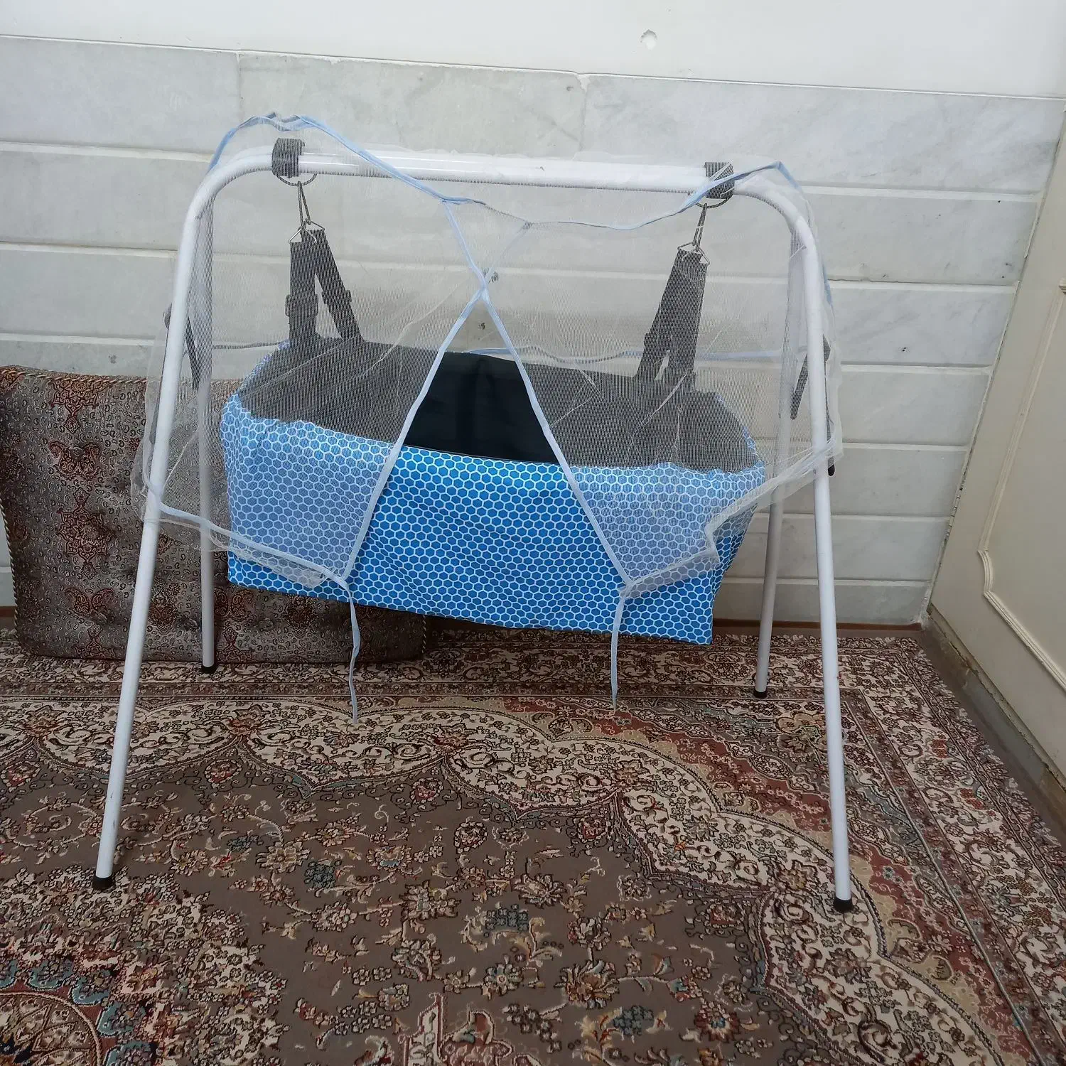 گهواره پسرانه|تخت و صندلی بچه|اردکان, |دیوار