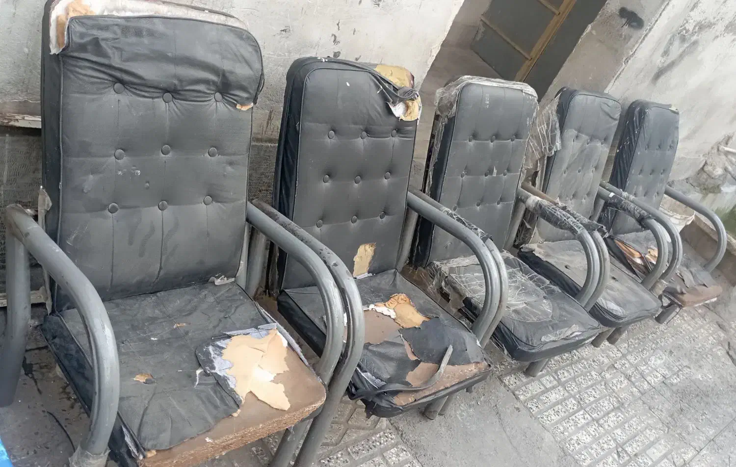 صندلی|صندلی و نیمکت|گرگان, |دیوار