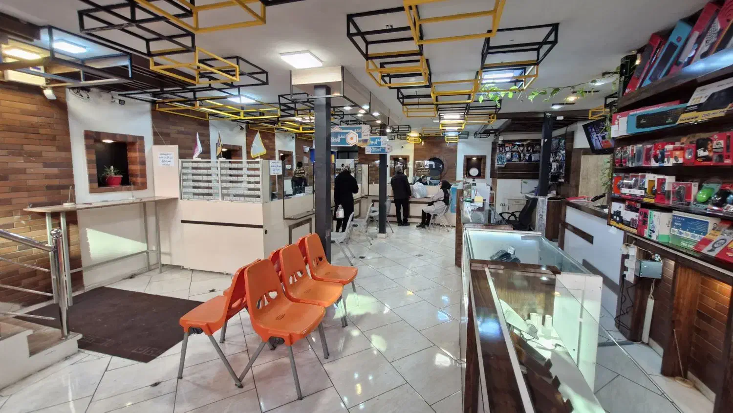 استخدام متصدی دفتر پیشخوان|استخدام اداری و مدیریت|تبریز, |دیوار