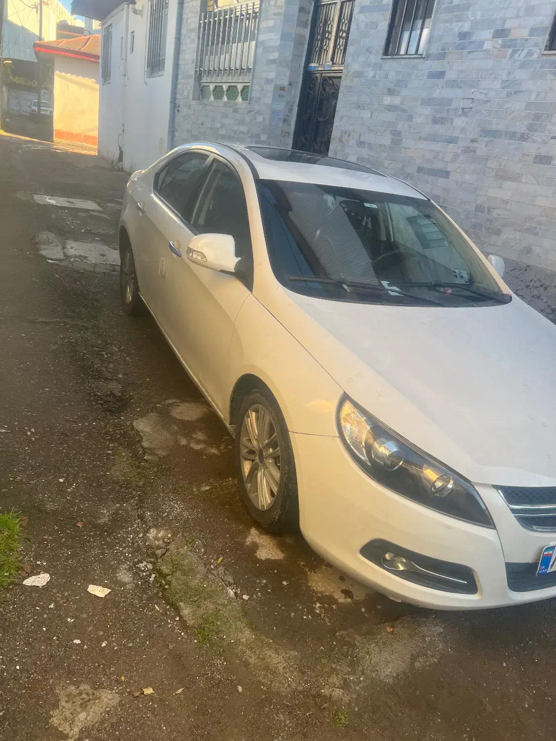 جک جی ۵ بی رنگ و بی ضربه|خودرو سواری و وانت|رشت, امین الضرب|دیوار