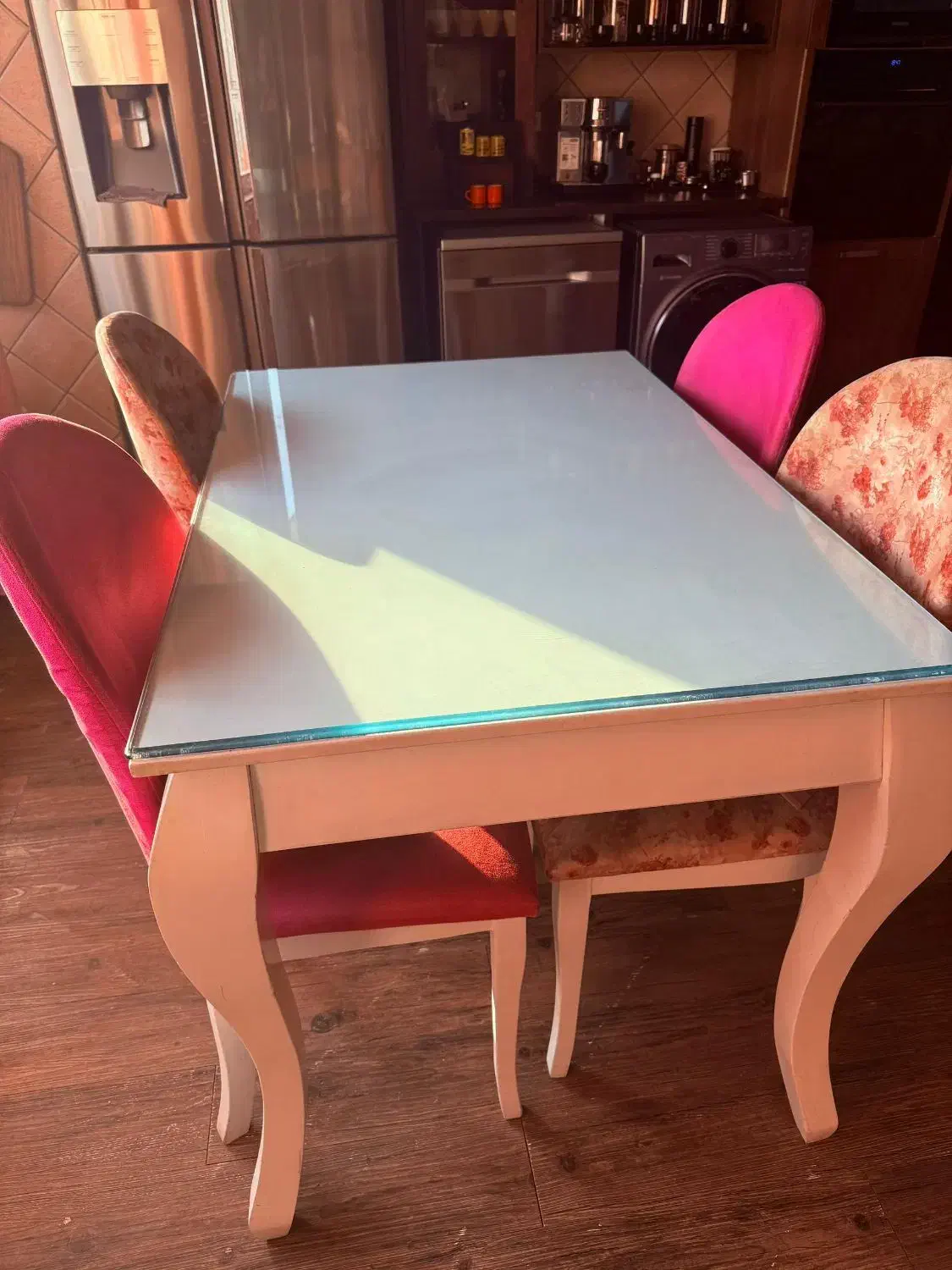 میز ناهار خوری ۴ نفره شیک|میز و صندلی غذاخوری|تهران, هوانیروز|دیوار