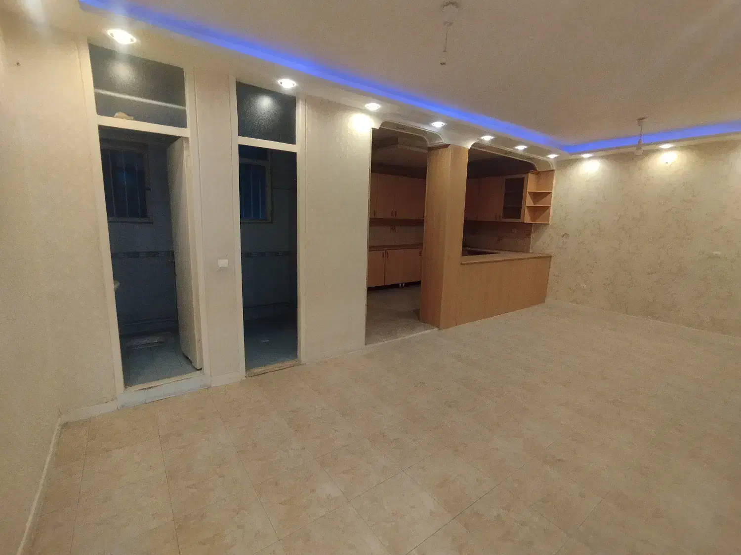 75 متر دو خواب