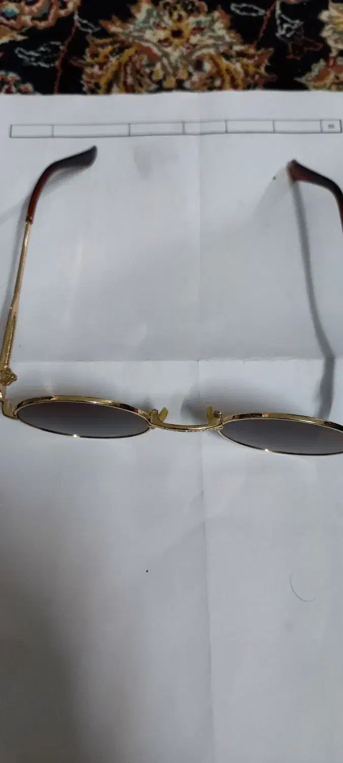 عینک|زیورآلات و اکسسوری|کاشان, باهنر|دیوار