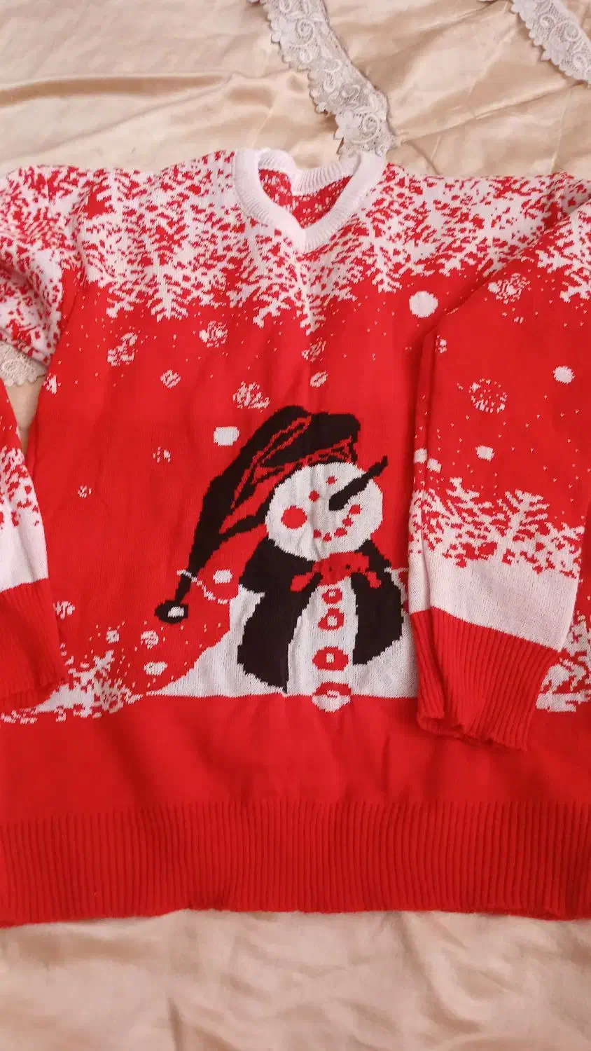 لباس زمستونی|لباس|تفرش, |دیوار