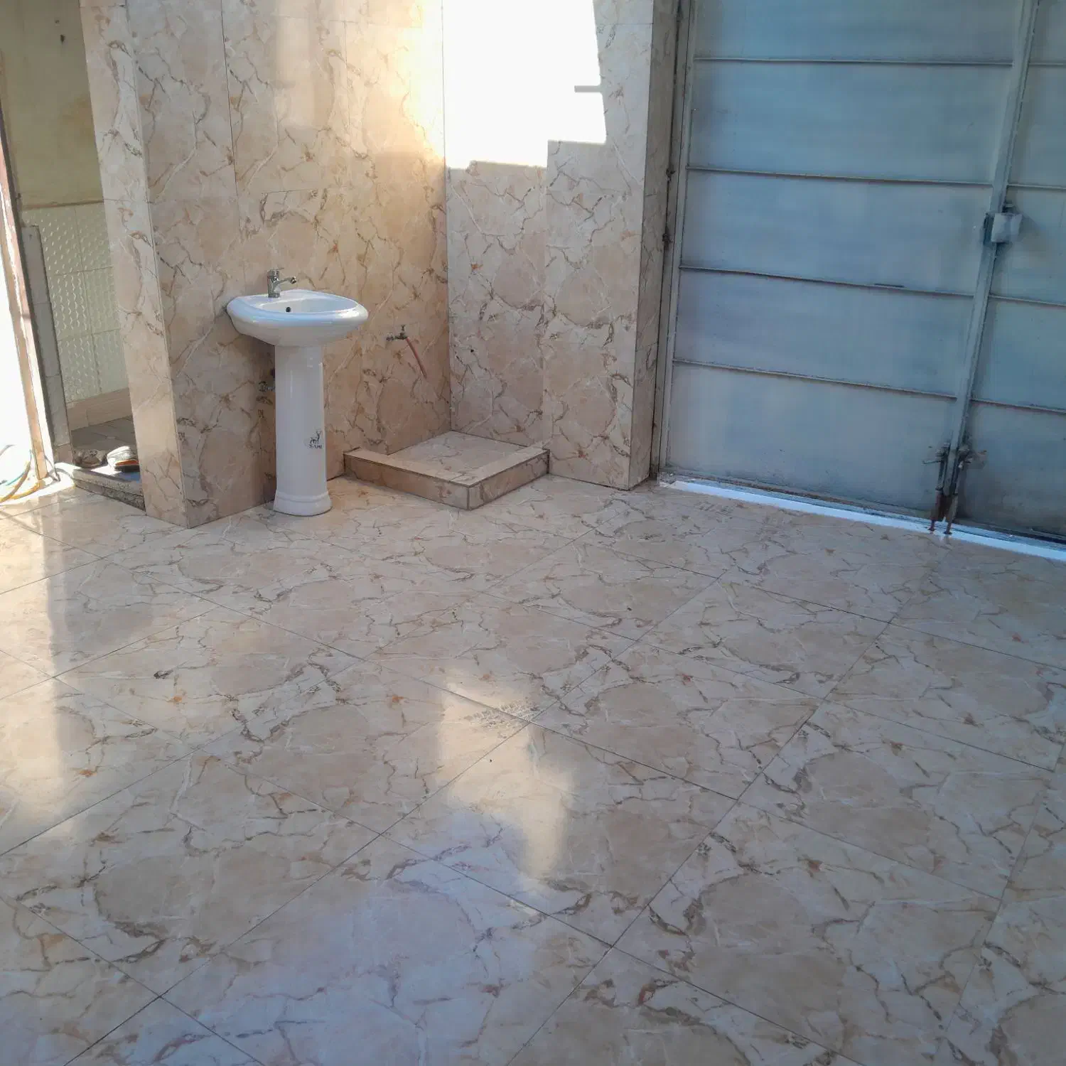 کاشی کاری|خدمات پیشه و مهارت|خرمشهر, |دیوار