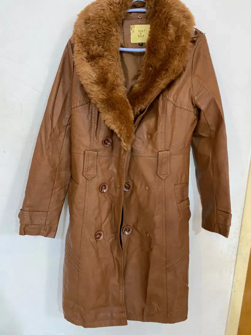 پالتو چرم زنانه|لباس|تربت جام, فاز ۲ فرهنگیان|دیوار