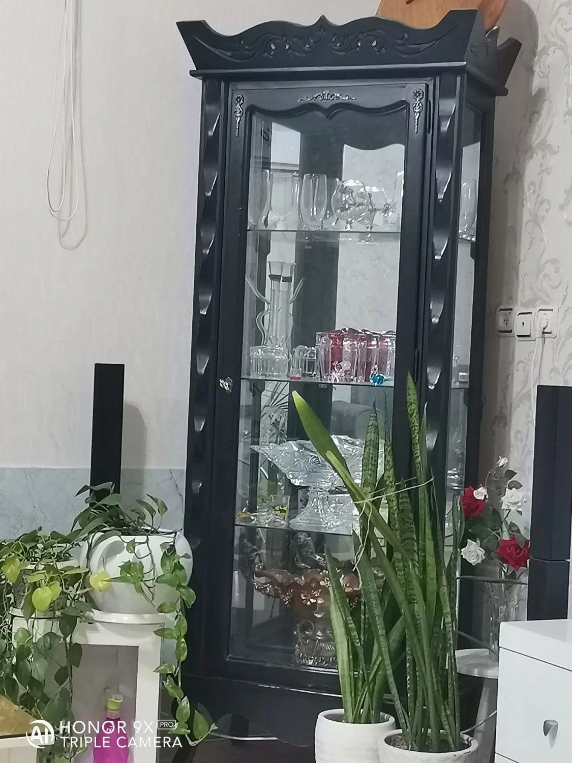 گنجه|بوفه، ویترین، کنسول|گناباد, |دیوار