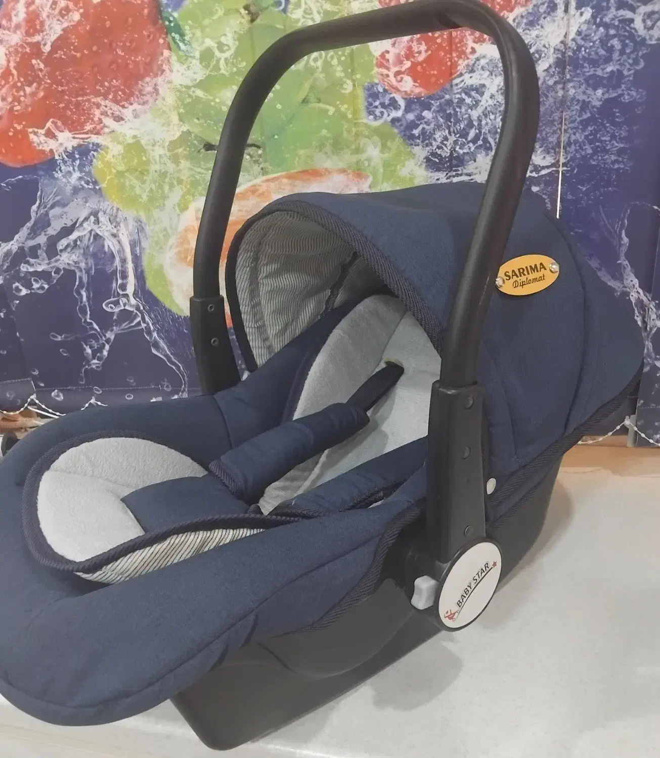 کریر نوزاد|کالسکه و لوازم جانبی|شیراز, میانرود|دیوار