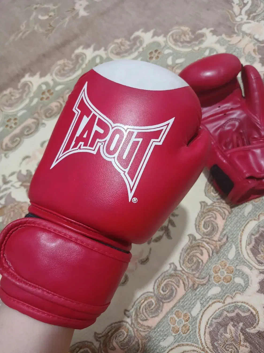 دستکش بوکس ۳۵۰تومن|تجهیزات ورزشی|مشهد, بهمن|دیوار