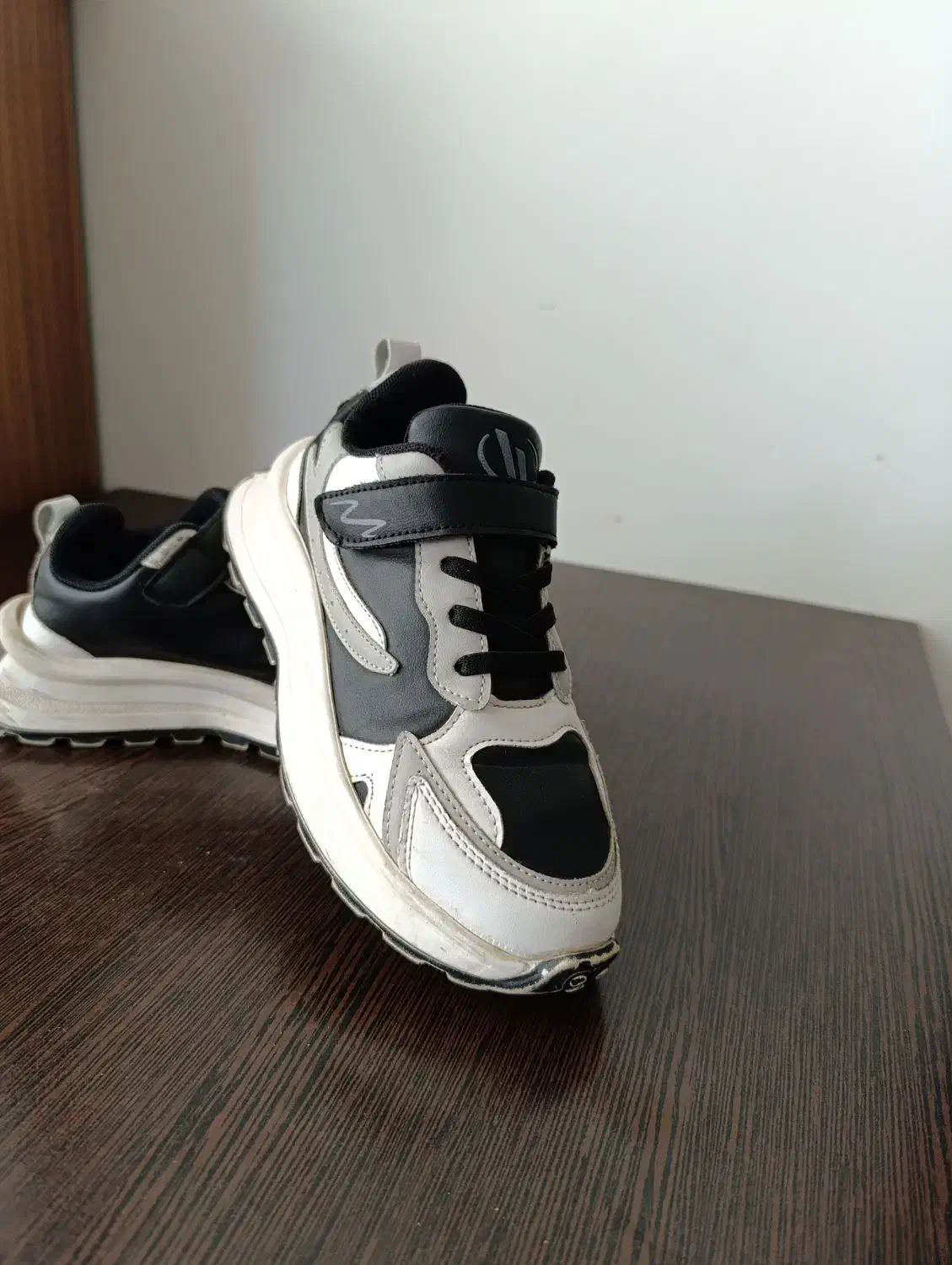 کفش دخترانه از سایز۲۸تا۳۵|کفش و لباس بچه|سیرجان, |دیوار