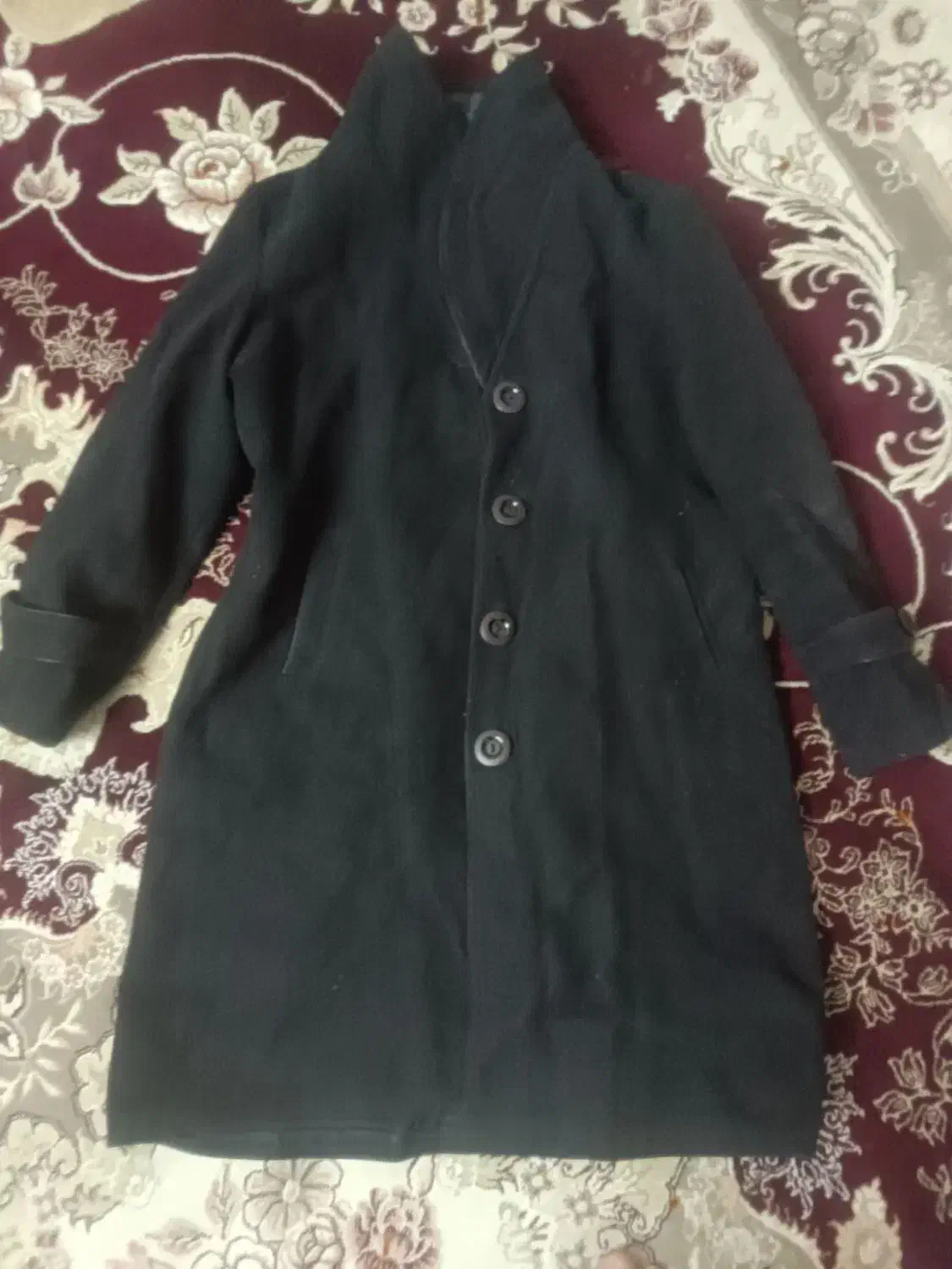 پالتو|لباس|اصفهان, کنگاز|دیوار