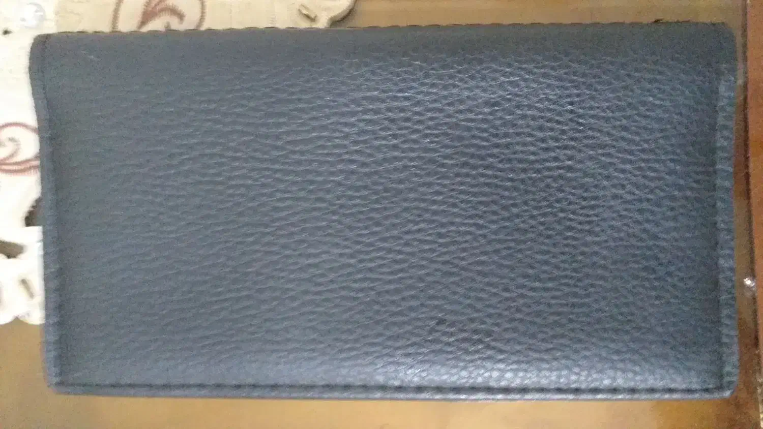 مدارک گمشده|اشیا|تبریز, |دیوار