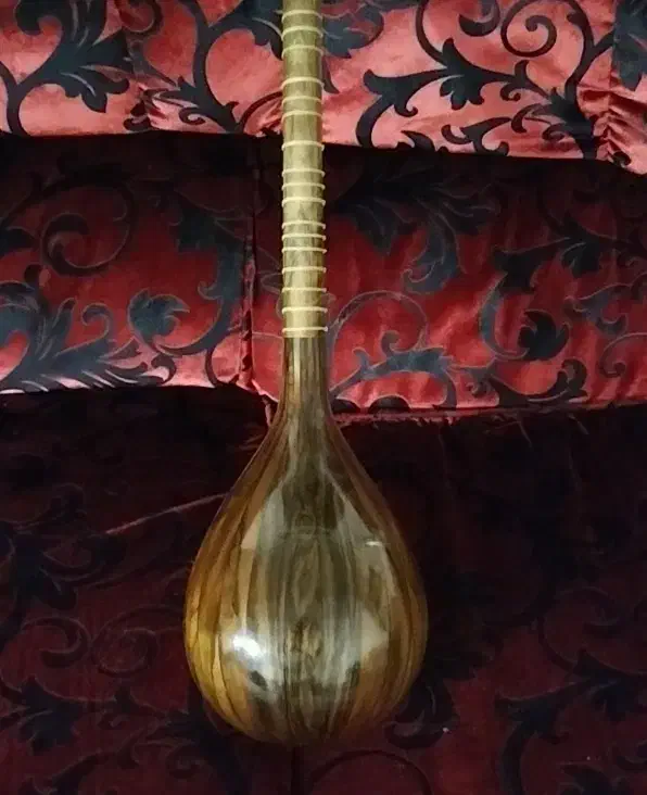 سه تار سلمان|سازهای سنتی|تهران, اکباتان|دیوار