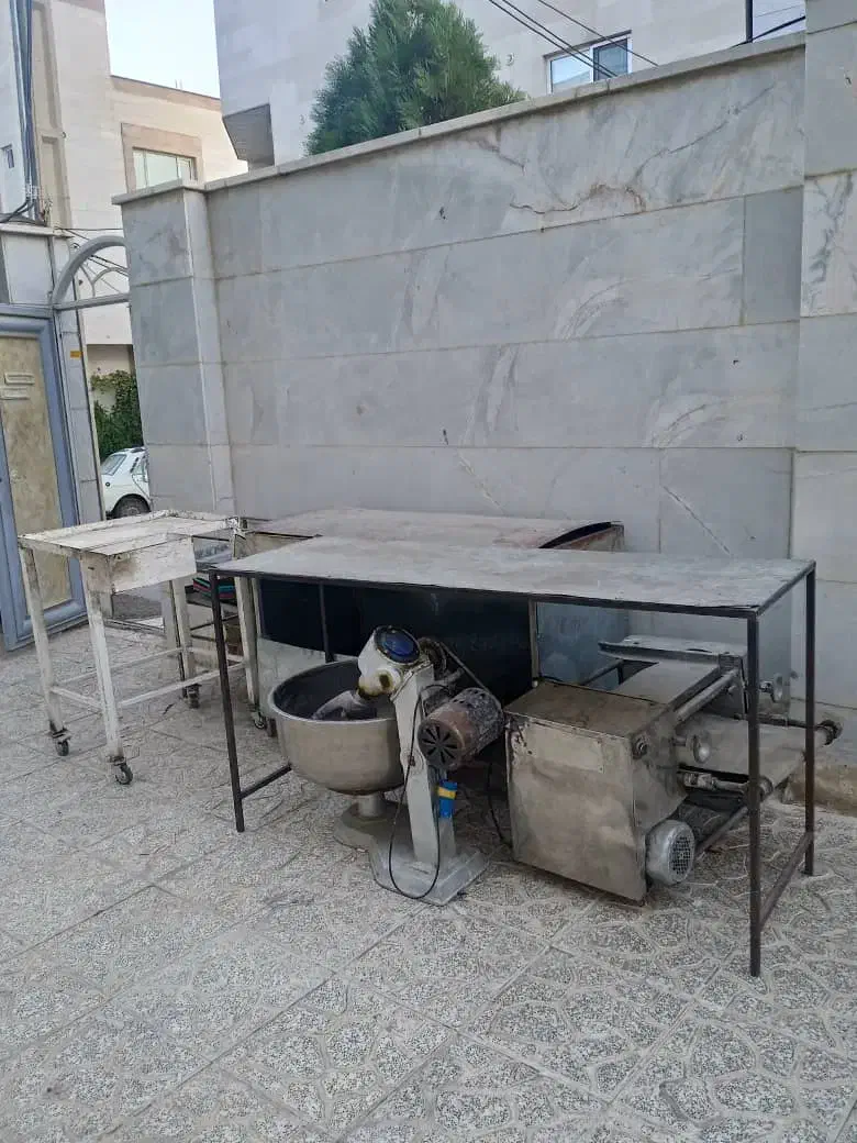 وسایل کامل کلانه جنس اصلی|کافیشاپ و رستوران|سنندج, |دیوار