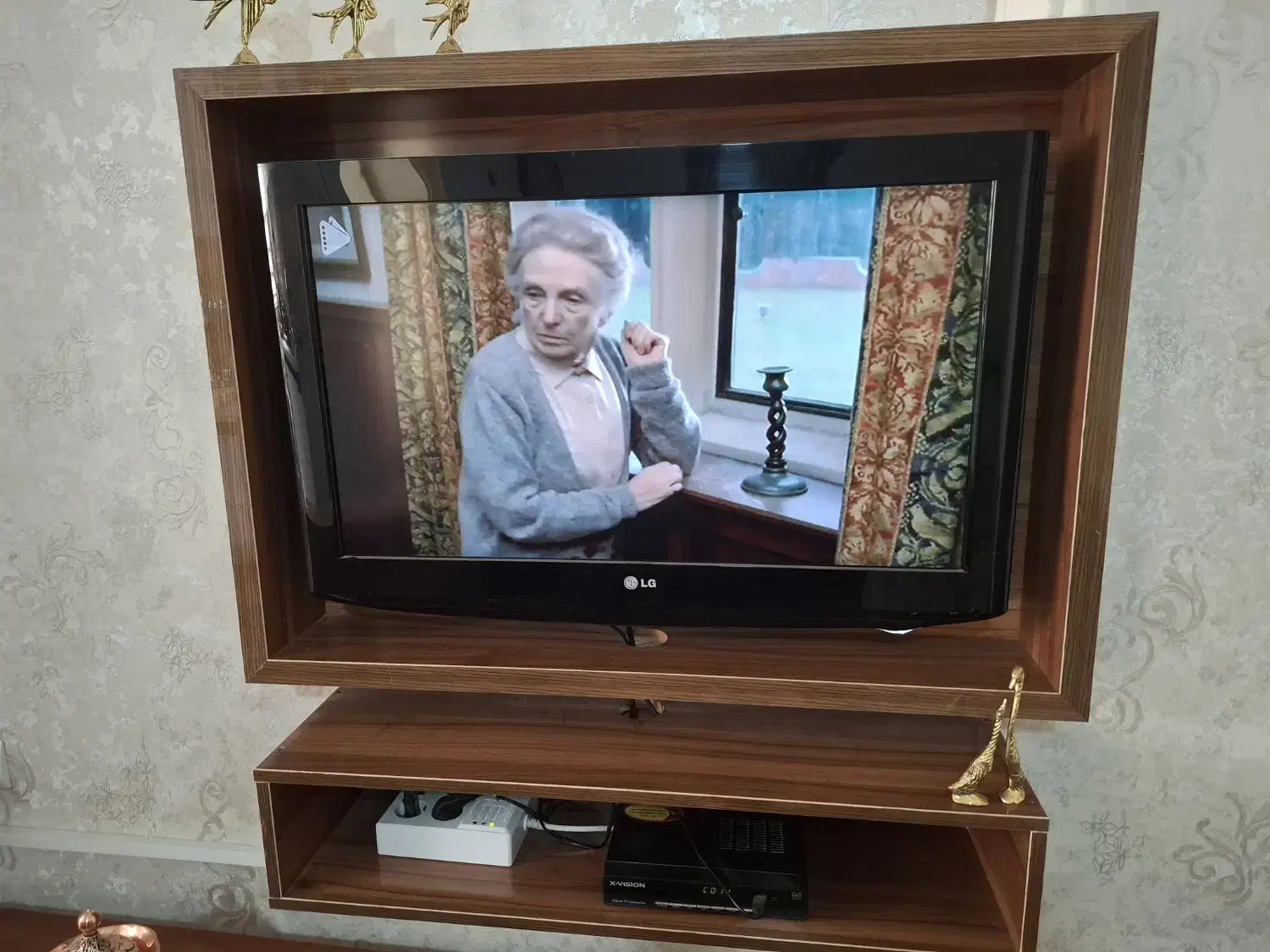 تلویزیون 32 اینچ LG کره ای اصل در حد نو|تلویزیون و پروژکتور|تهران, تولید دارو|دیوار