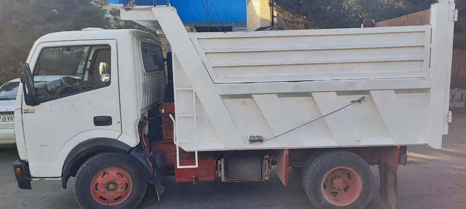 حمل و نقل انواع بار|خدمات حمل و نقل|نجفآباد, پادگان|دیوار