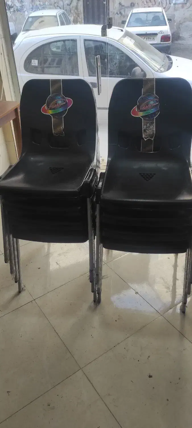 میز وصندلی|دفتر کار|قدس, شهرقدس|دیوار