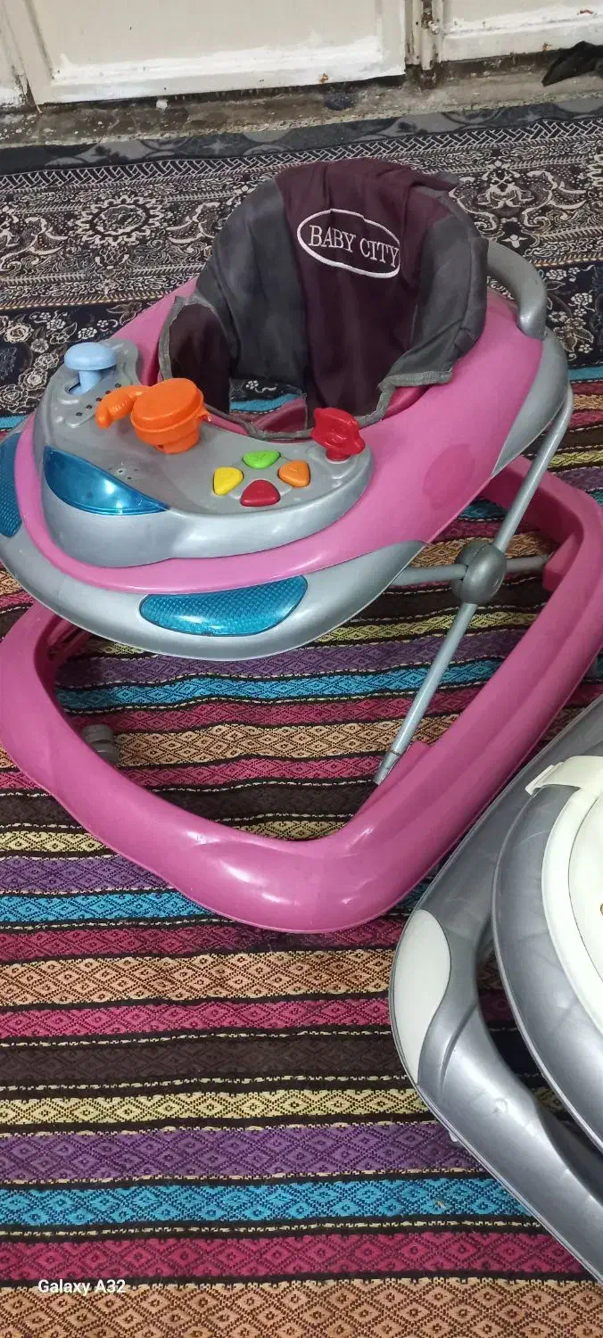 روروک|کالسکه و لوازم جانبی|باوی, |دیوار