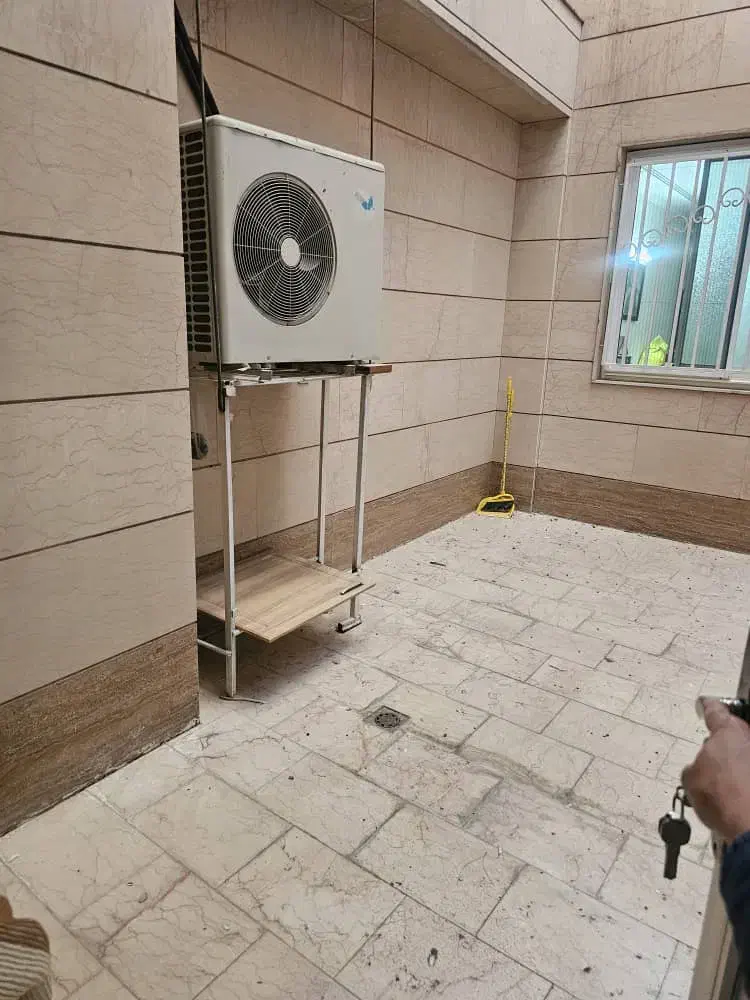 ظفر/ 120 متر/ 3 خواب/ امکانات کامل/ 10 ساله