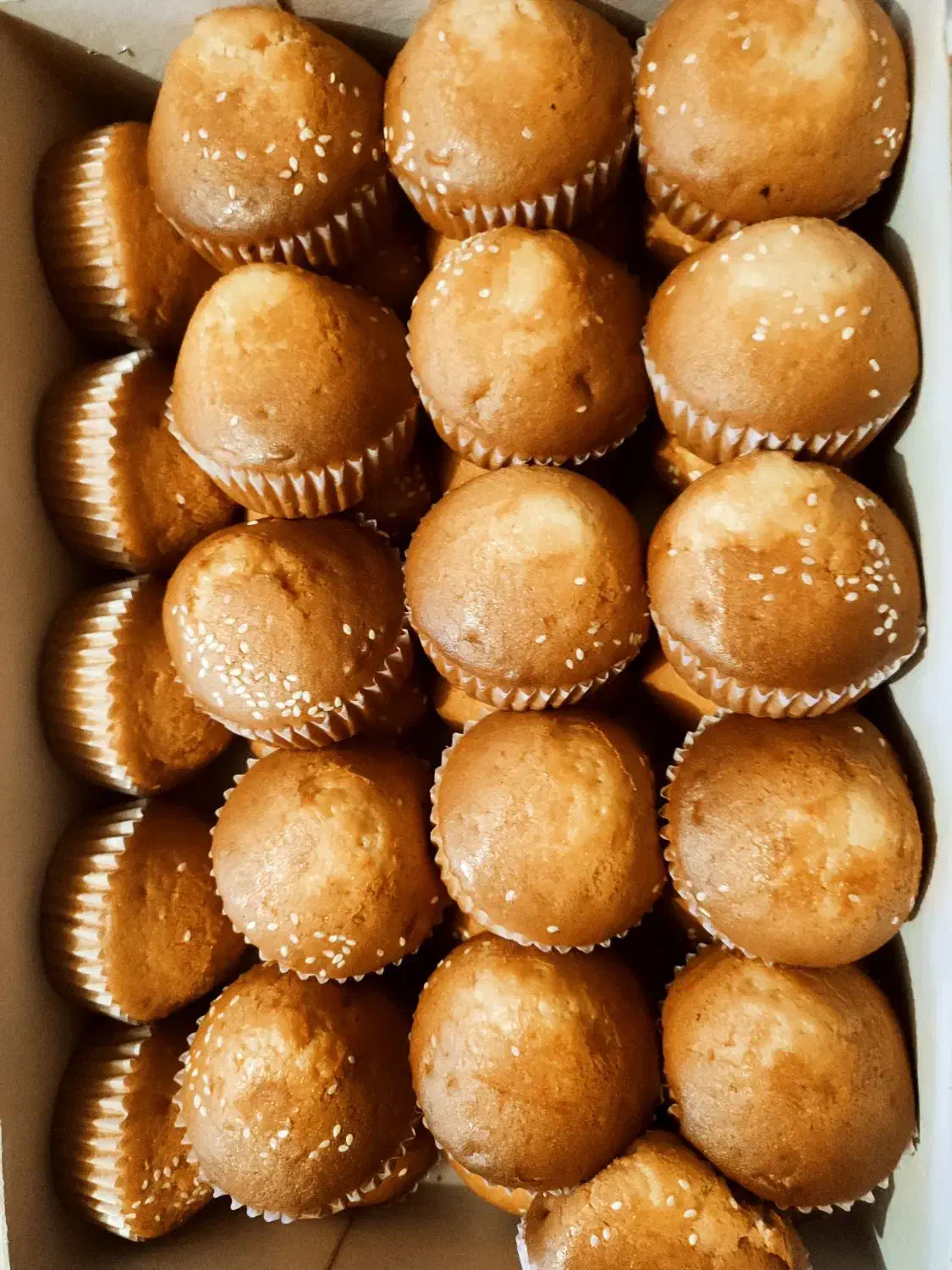 توزیع انواع شیرینی (سیب سلامت دار)|عمده‌فروشی|تهران, شهرک امام خمینی|دیوار