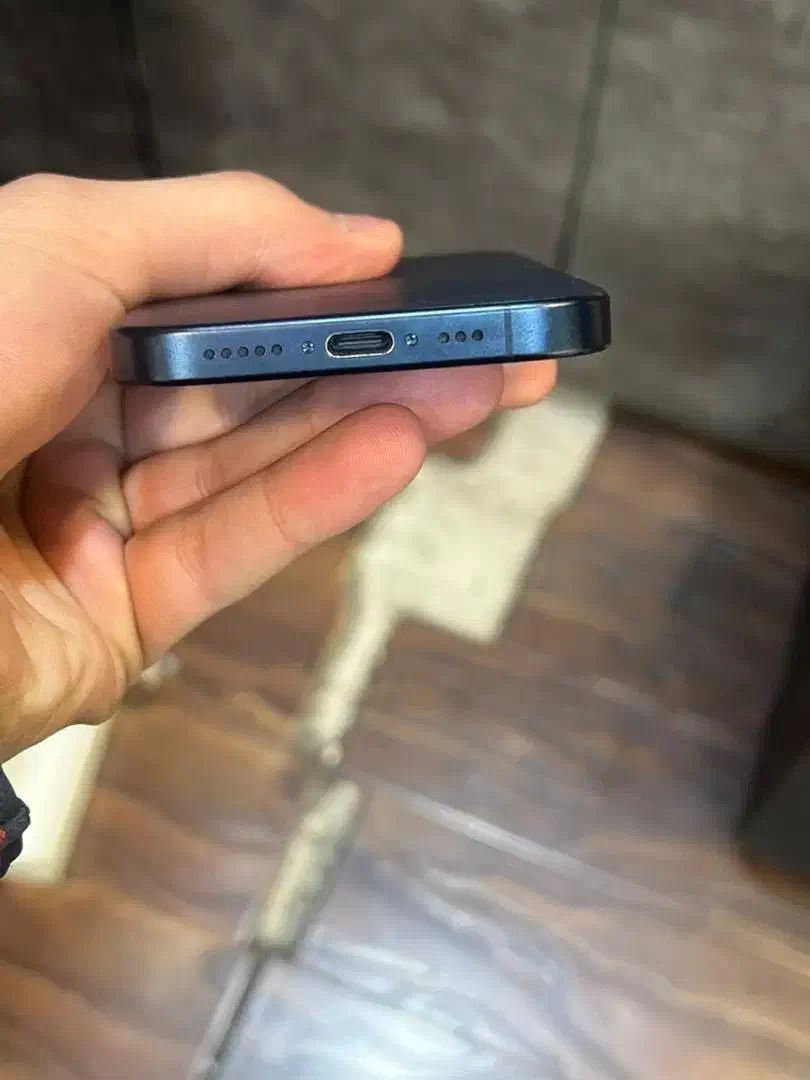 ۱۵ پرو|موبایل|تهران, باغ فیض|دیوار