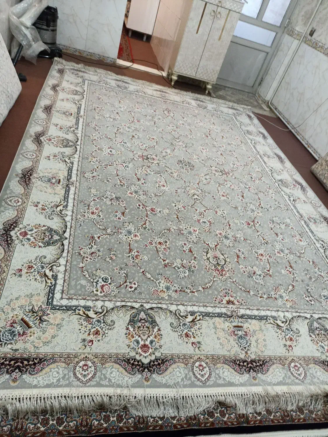 فرش  پاریس مشهد نو نو|فرش|باقرشهر, |دیوار