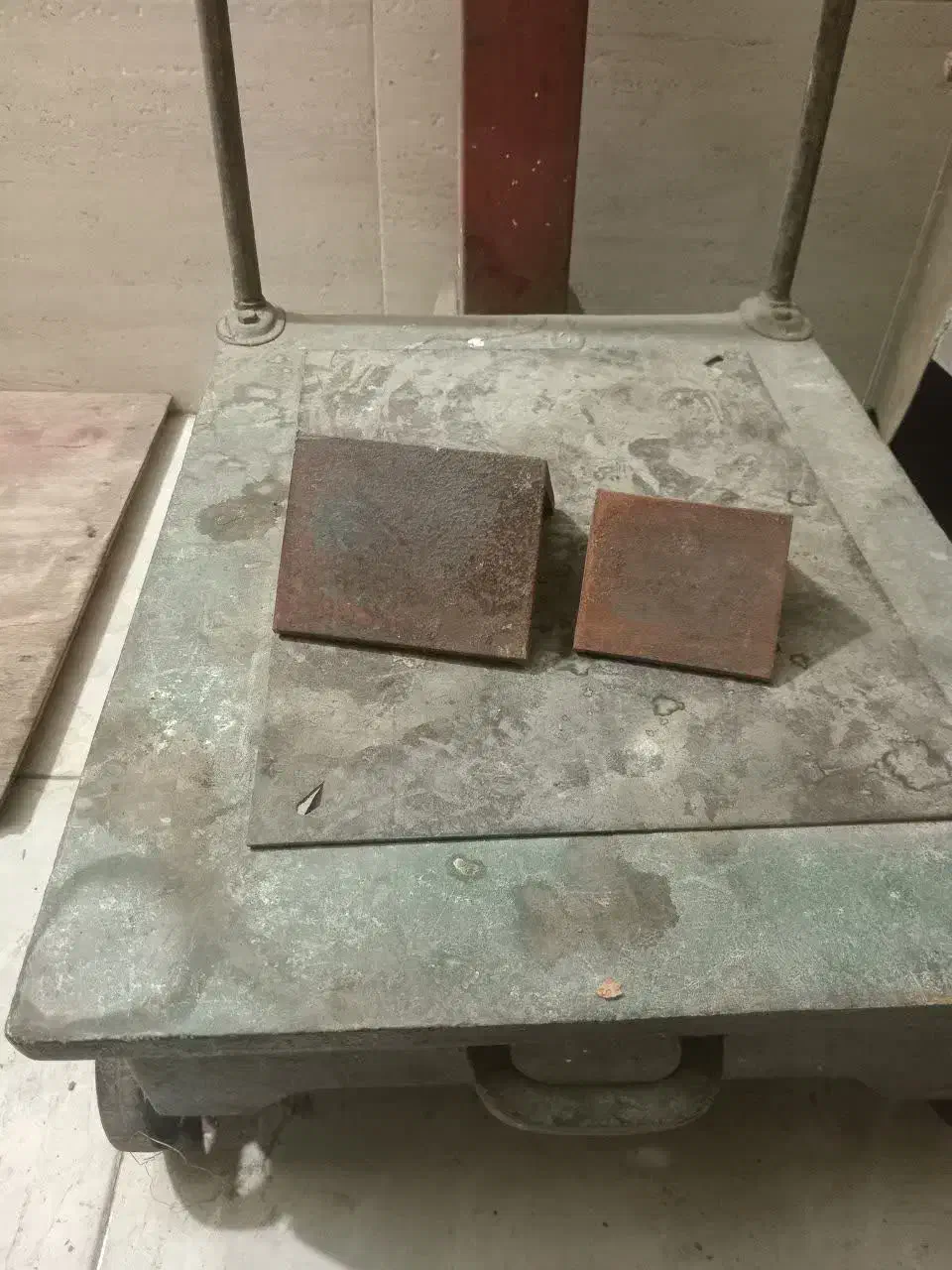 آهن|مصالح و تجهیزات ساختمان|قم, حنیف نژاد|دیوار