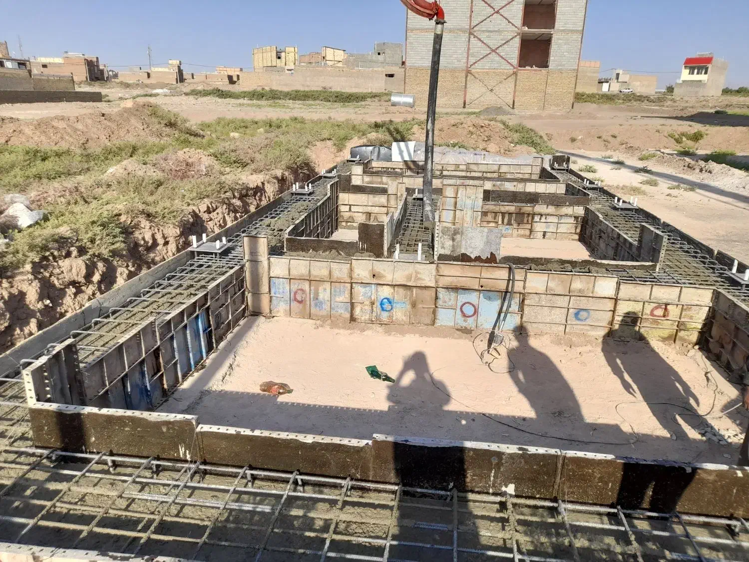 اجرا فونداسیون،سقف،دیوار برشی|خدمات پیشه و مهارت|سبزوار, پاسداران|دیوار