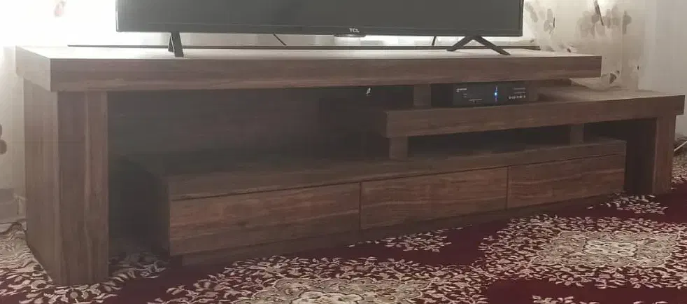 میز تلویزیون|میز تلویزیون|مرودشت, تامین اجتماعی‎|دیوار