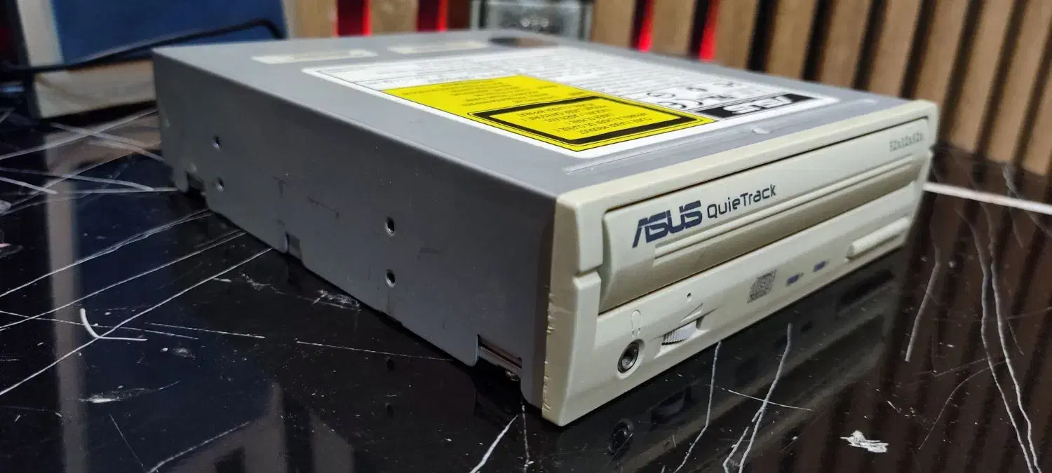 درایو نوری کیس مارک ASUS|قطعات و لوازم جانبی رایانه|اسلام‌شهر, مظفریه|دیوار