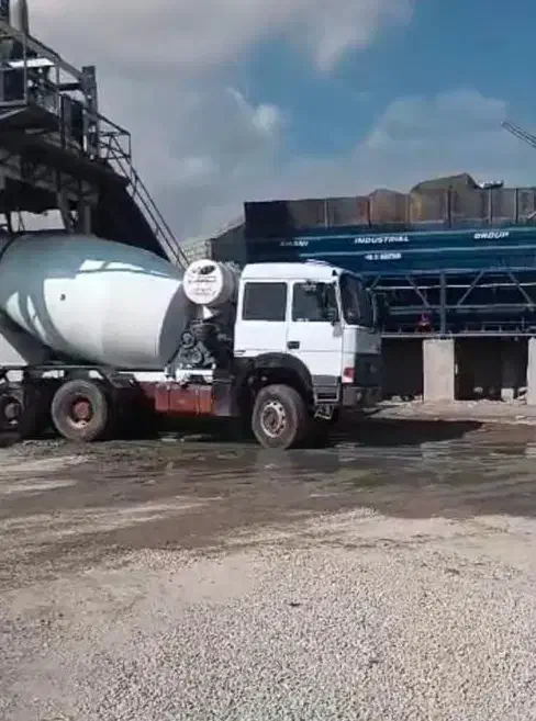 بتون ریزی + بتون آماده سیمان|خدمات پیشه و مهارت|تهران, ستارخان|دیوار