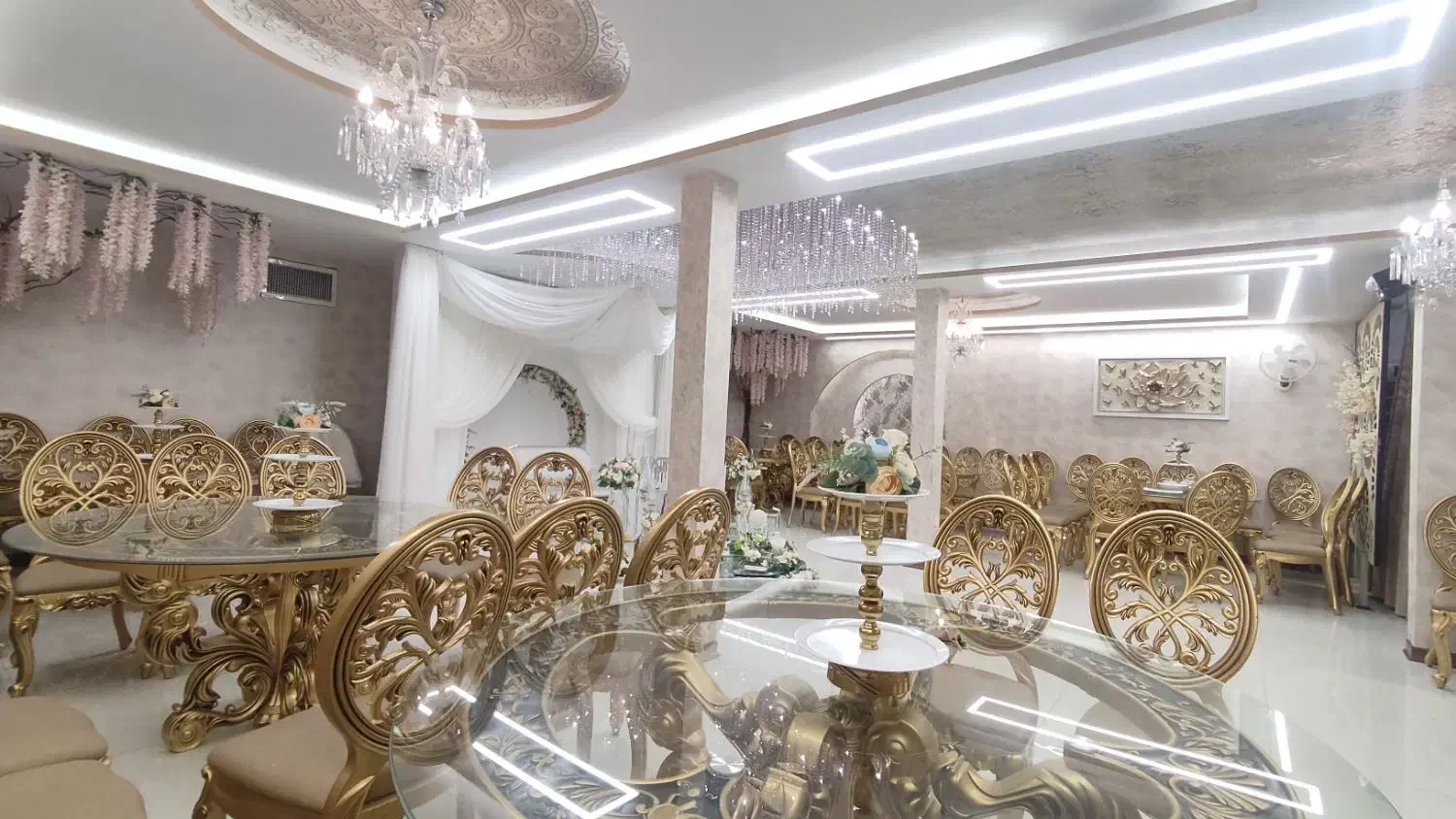 سالن پذیرایی جشن عقد و ...|خدمات پذیرایی، مراسم|قم, صفاشهر|دیوار