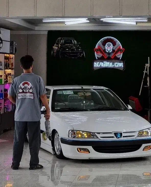 پولیش،احیاء رنگ،سرامیک بدنه،صفرشویی،خدمات رنگ|خدمات موتور و ماشین|قزوین, |دیوار